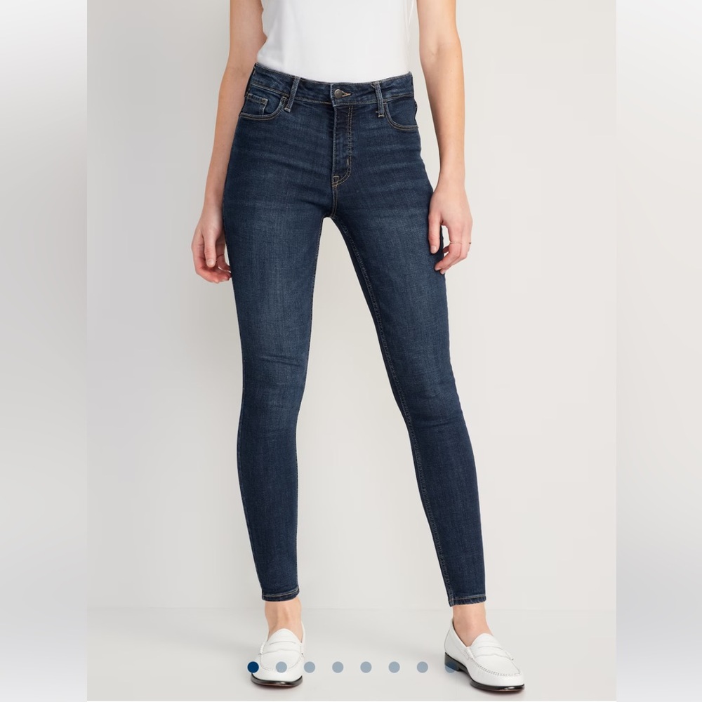 NWOT Old Navy Rockstar 360 Stretch Extra High Rise  SZ 10